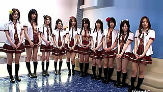 Japanese many girls